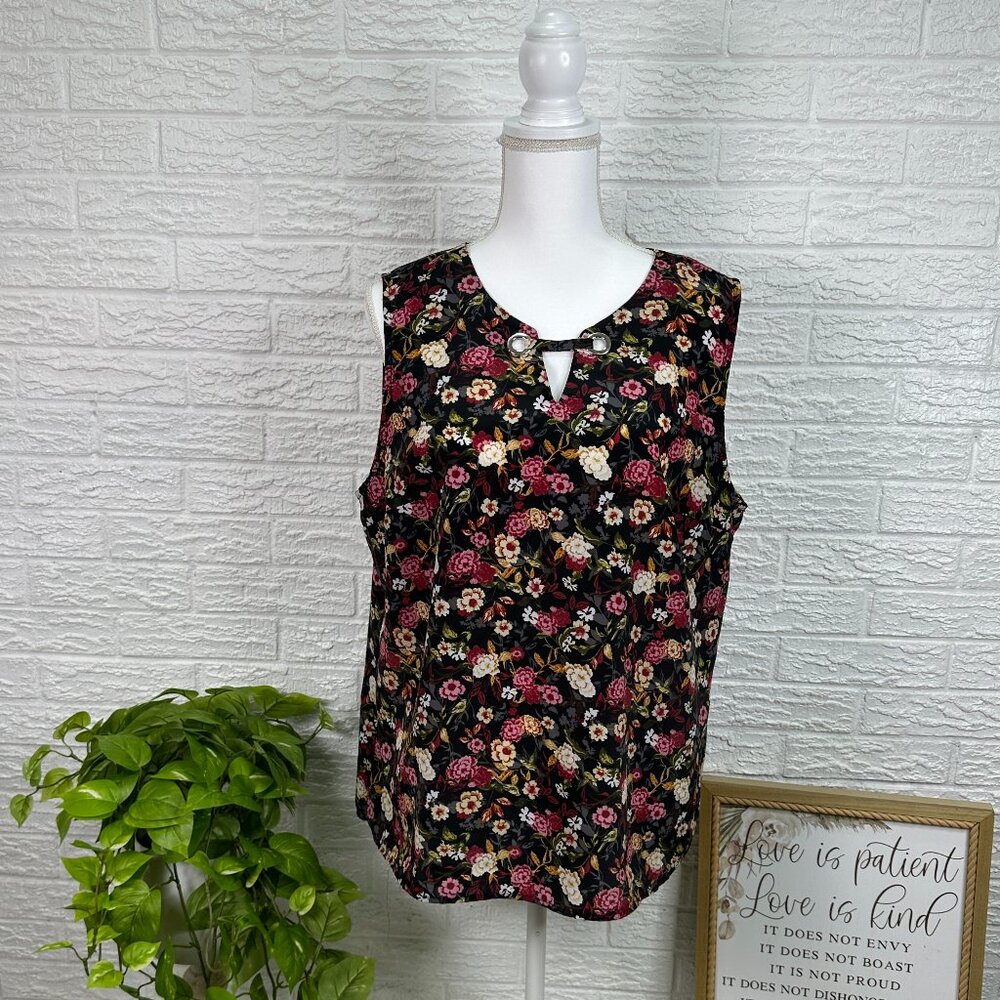 Women's Christopher & Banks tank blouse floral size XL